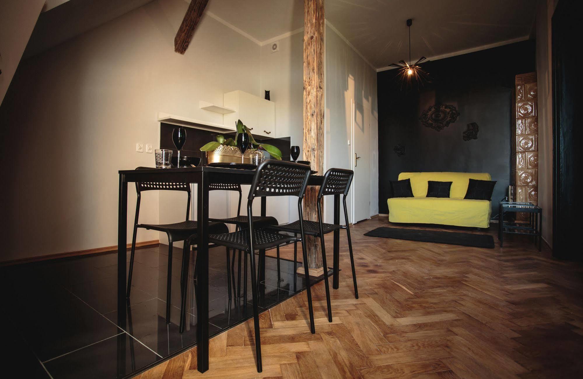 Boutique Apartments - City Center - The Main Market Square Krasków Eksteriør bilde